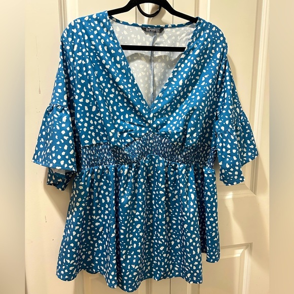 BloomChic Plus Size XL Polka Dot V Neck Blouse us14-16 - Picture 1 of 4